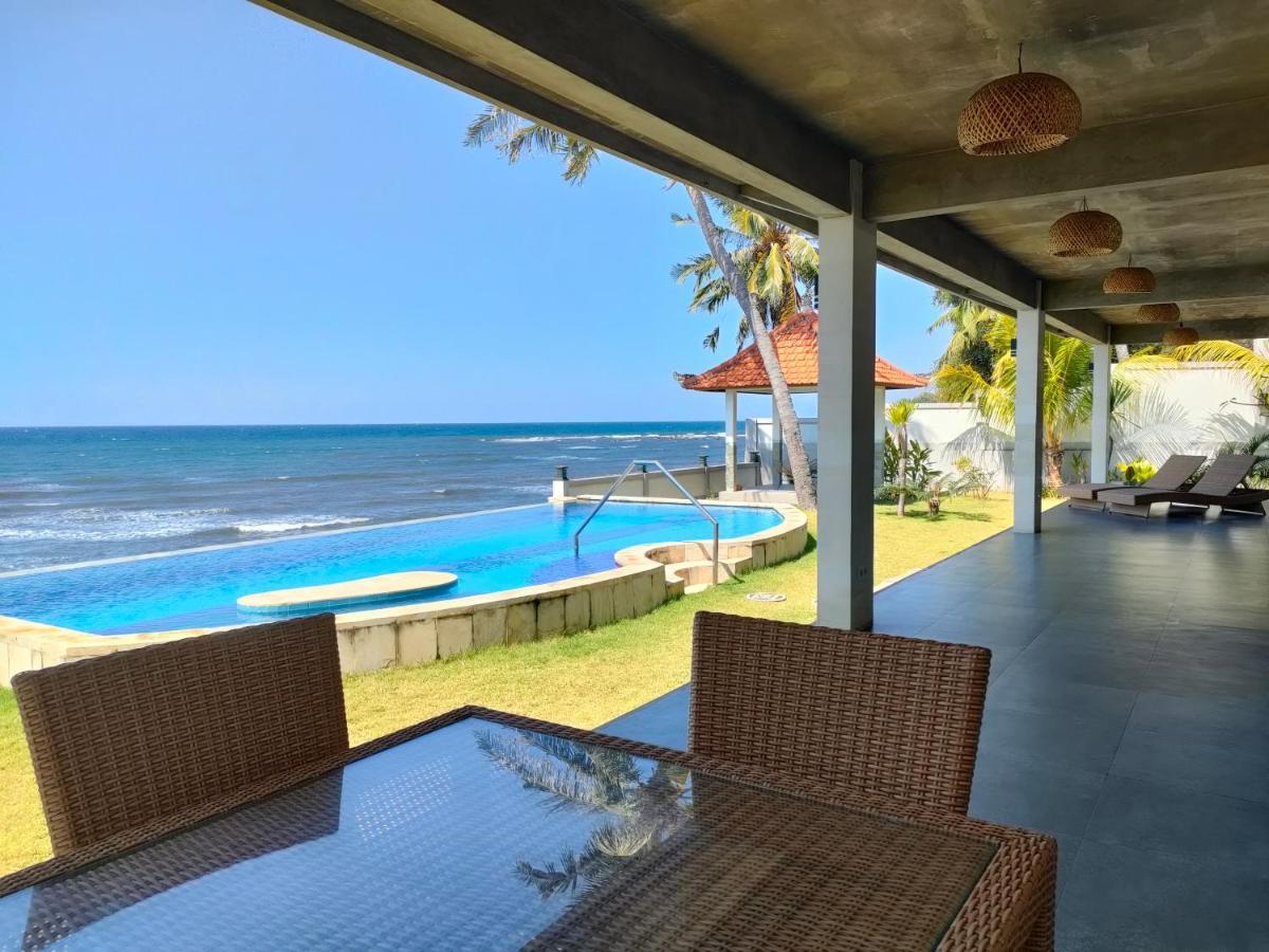 Coco Blu Villa 싱가라자 외부 사진